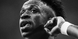 mk体育官方网站-回应被种族歧视？维尼修斯晒照配德雷克歌：我才不管你XX爱不爱我