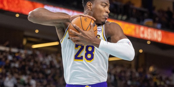 mk体育平台-美媒设想三方交易：湖人得维金斯辅佐詹东 八村塁&amp;amp;amp;克内克特赴热火