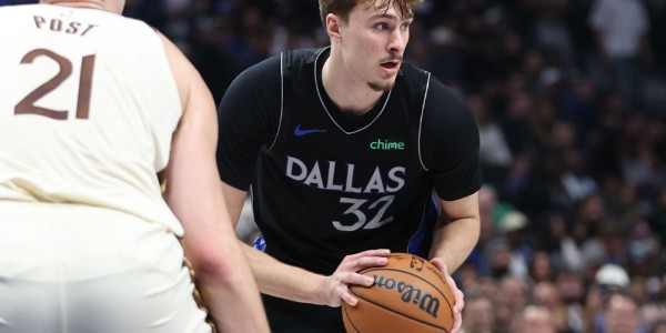 mk体育平台-库里空砍38分，勇士不敌独行侠！库明加也受伤，科尔固执己见