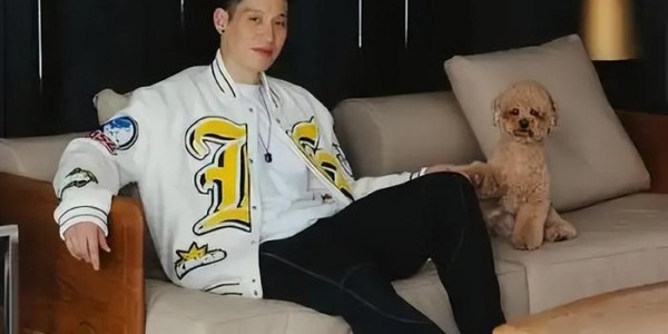 经纪人和杨毅同时爆料！林书豪在CBA遭国内球员恐吓，再突破就被废掉